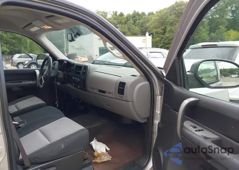 2007 Chevrolet Silverado 1500 Ls from USA, damaged, VIN 2GCEC13C671719602